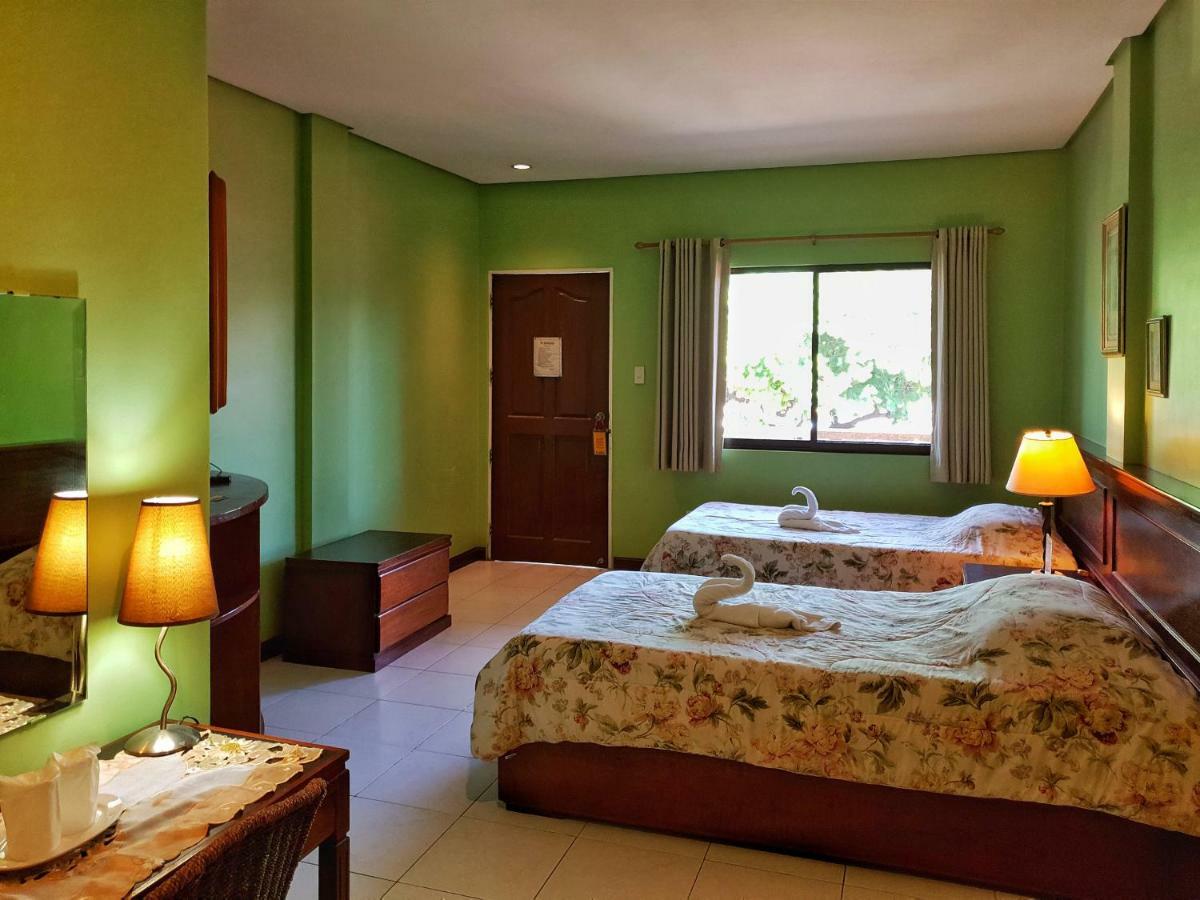 Playa Papagayo Beach Inn Olongapo Exteriér fotografie