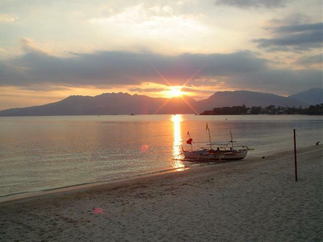 Playa Papagayo Beach Inn Olongapo Exteriér fotografie