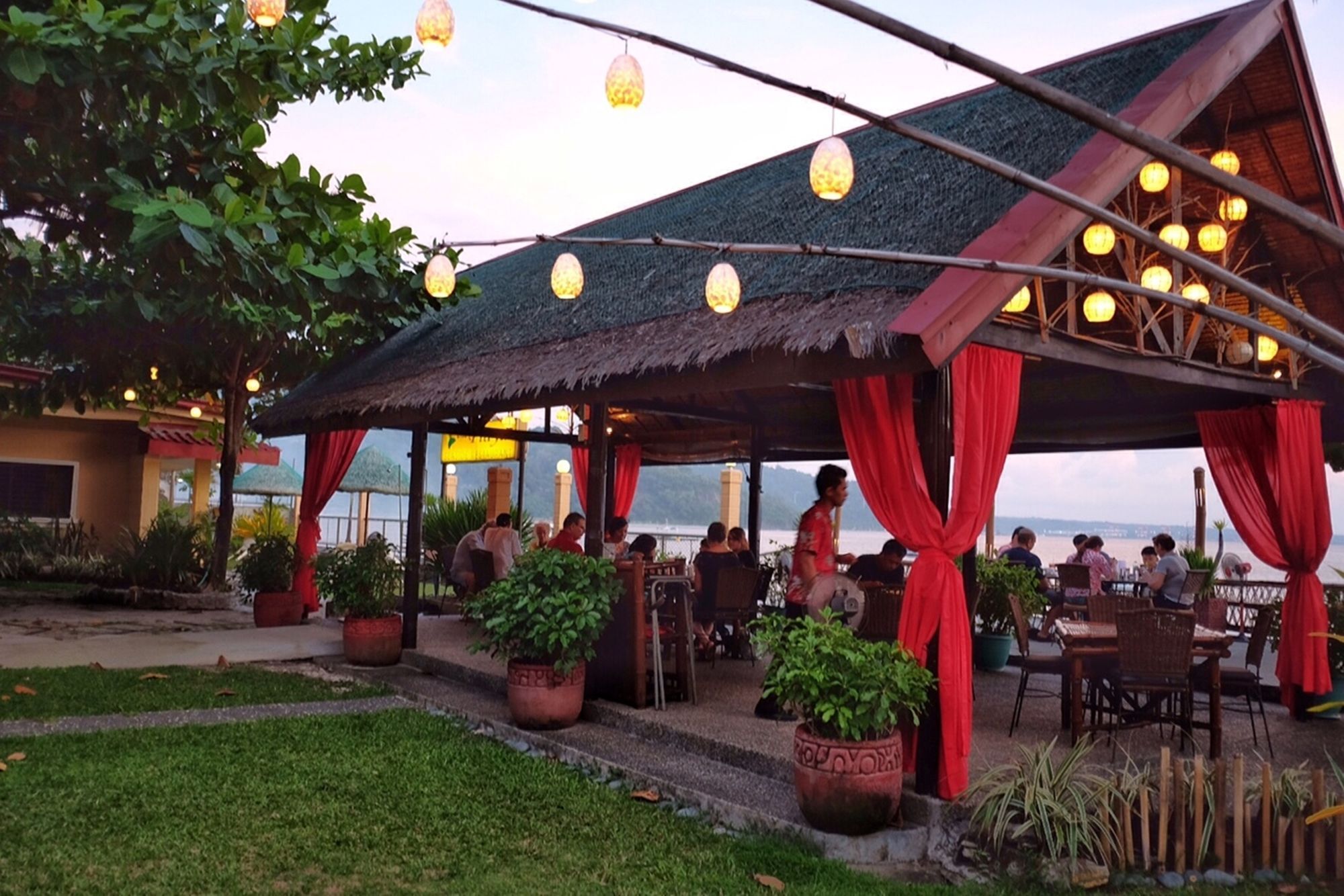 Playa Papagayo Beach Inn Olongapo Exteriér fotografie