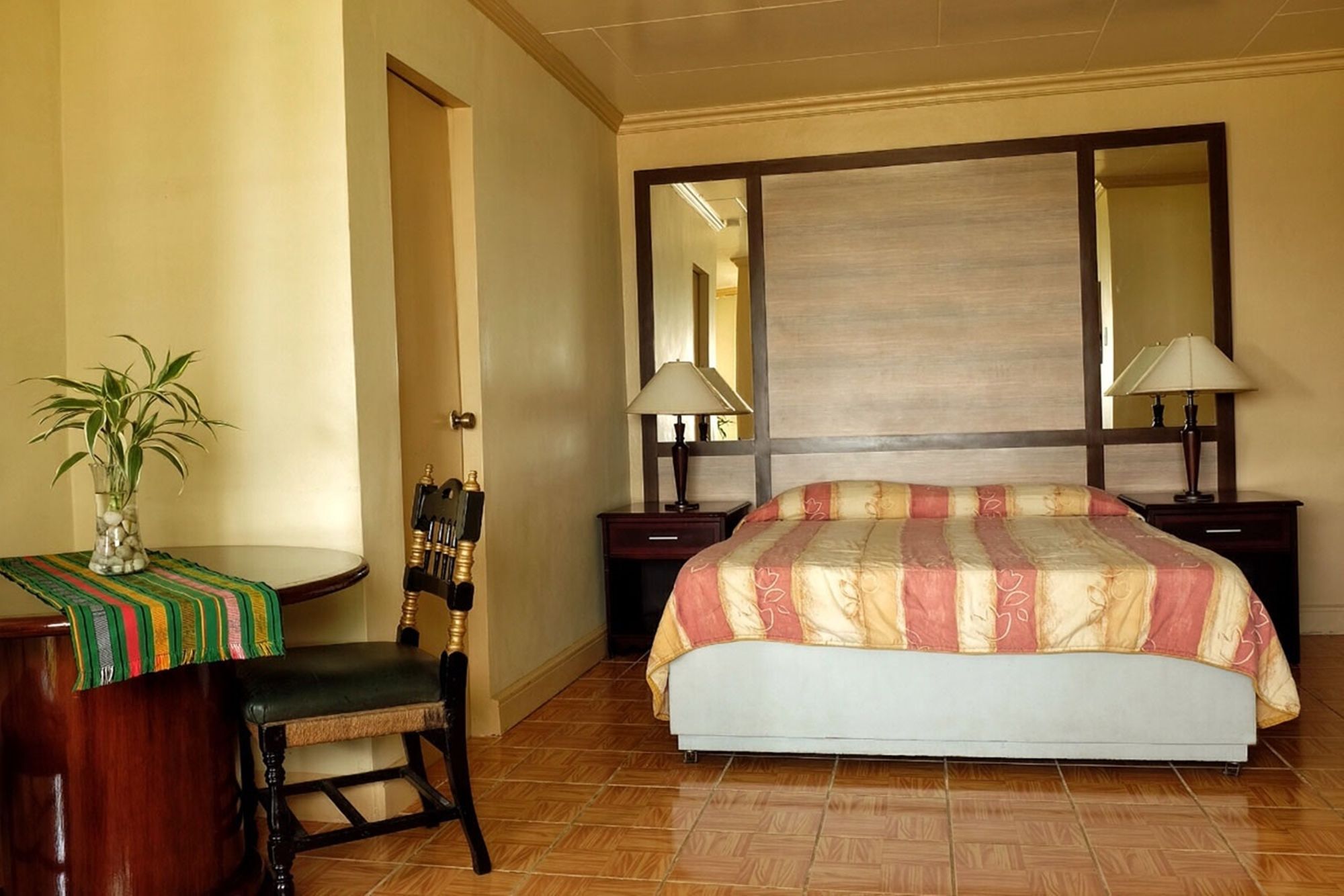 Playa Papagayo Beach Inn Olongapo Exteriér fotografie