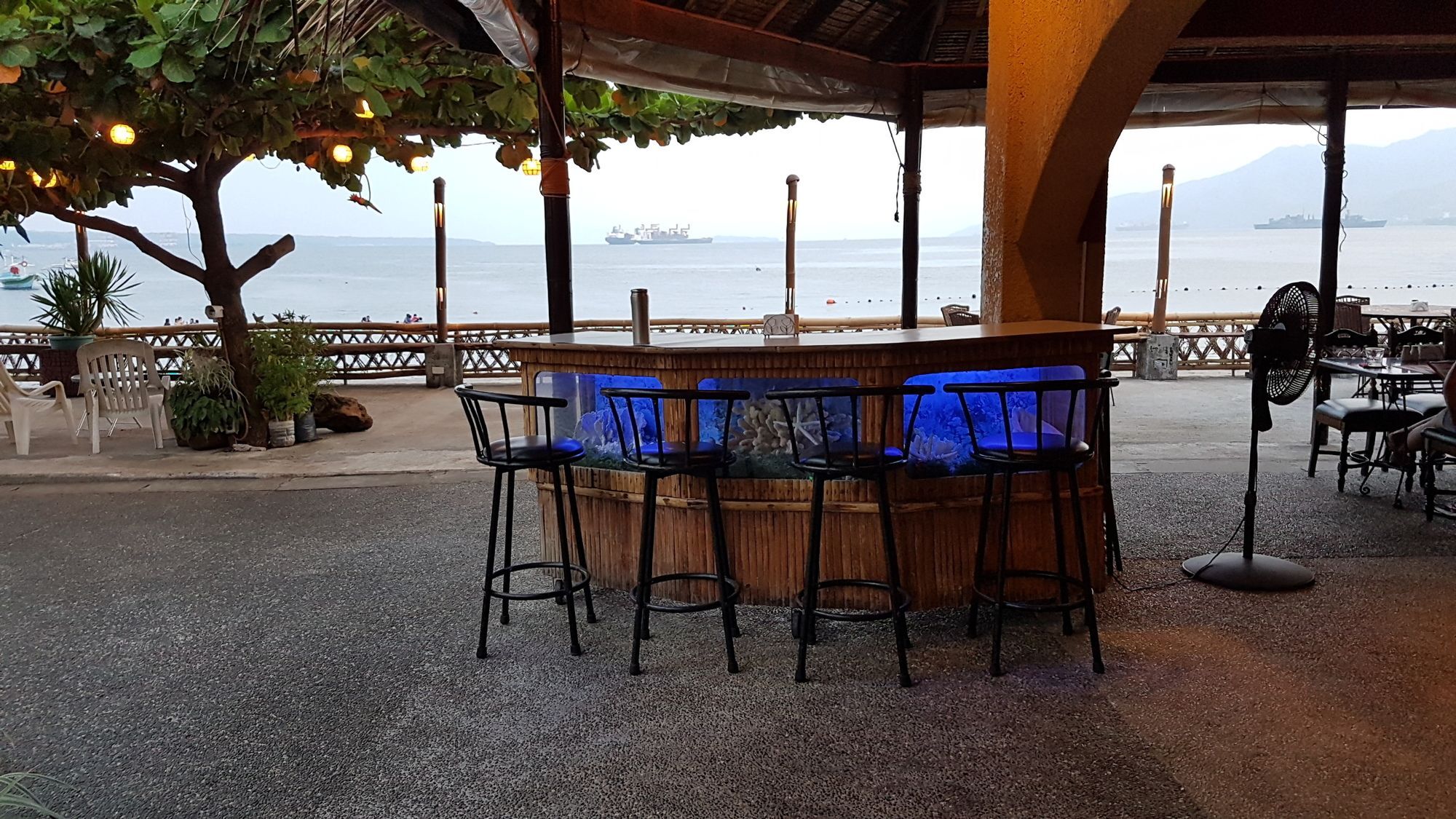 Playa Papagayo Beach Inn Olongapo Exteriér fotografie